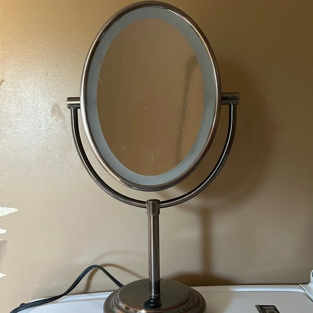 Mirror - Picture 9 of 12
